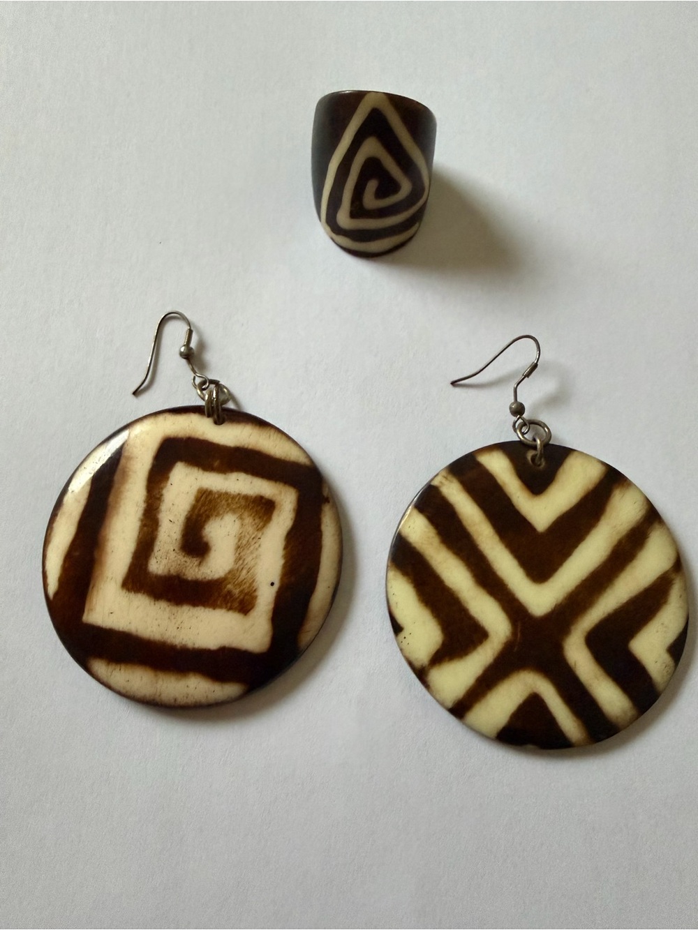 Handcrafted Brown and Cream Geometric Earrings and Ring Set